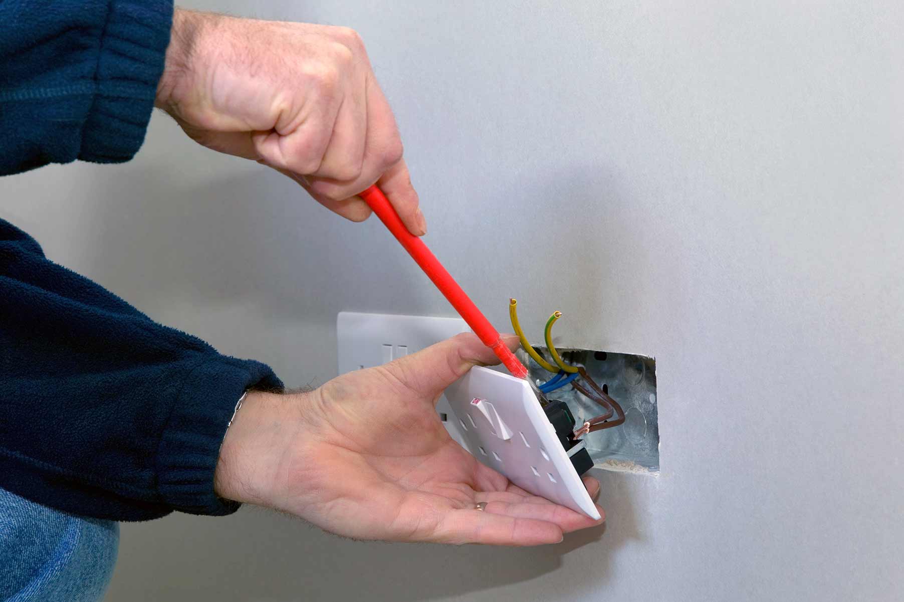 Our electricians can install plug sockets for domestic and commercial proeprties in Nailsea and the local area. 